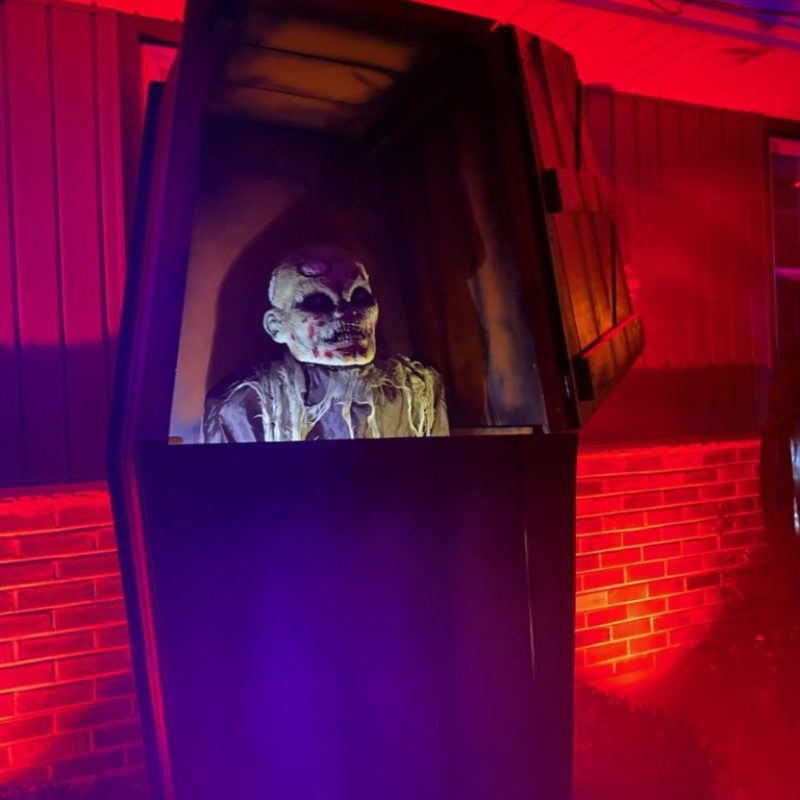 The final zombie This show how it looks with the zombie and LEDs triggered.